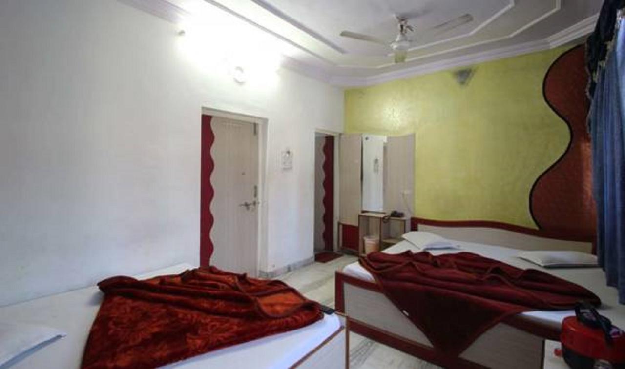 Hotel Sukh Sagar Adźmer Zewnętrze zdjęcie